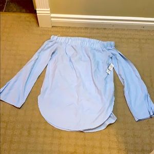 Light blue cute top with flared sleeves